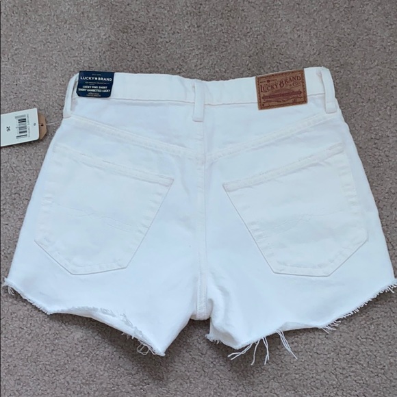 Lucky Brand White Shorts - Picture 2 of 4